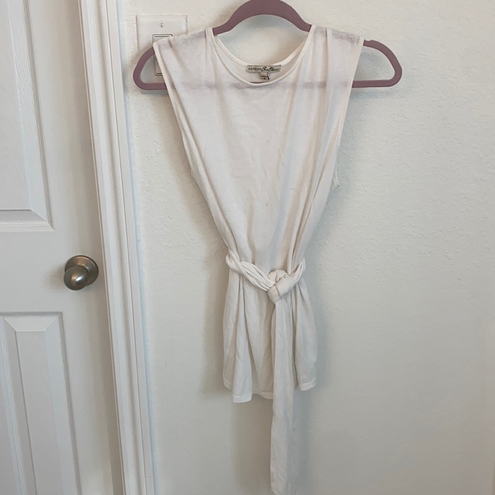 T-shirt blouse